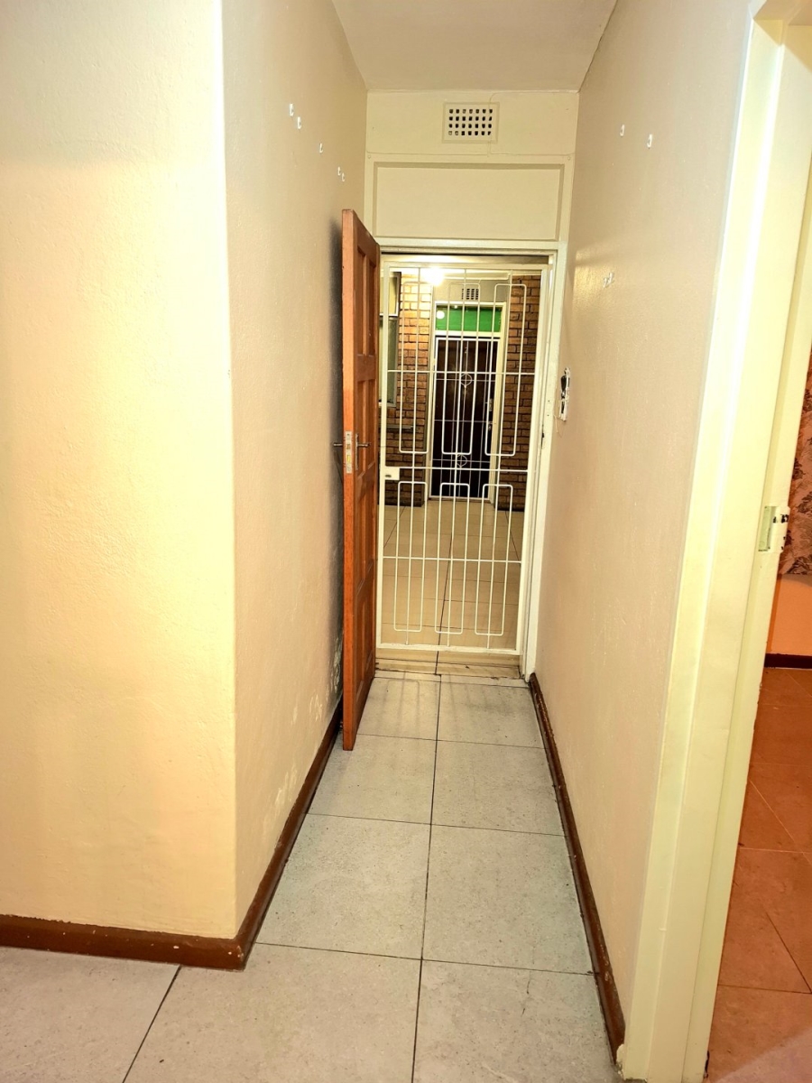 2 Bedroom Property for Sale in Avondale Western Cape